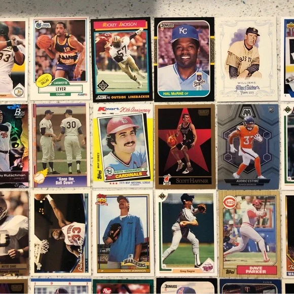 66 Sports Cards George Brett Scottie Pippen Jonathan Taylor Ripken Canseco Kerr - Picture 3 of 7